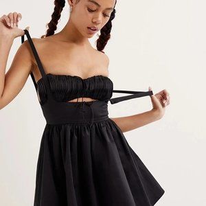 BNWT for love and lemons Landon dress XS